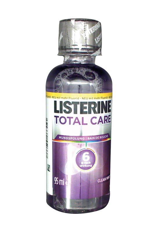 LISTERINE® TOTAL CARE